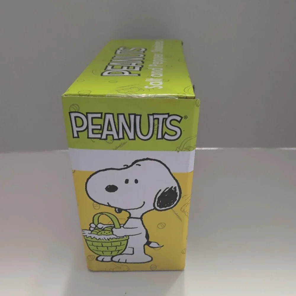 Peanuts Snoopy Woodstock Easter Salt and Pepper Shakers Set Zrike Brands NEW